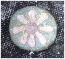 Figure 8. Inlay disc using E4 mixture. With copper carbonate disc, no colorant in the petals and cobalt centre. 